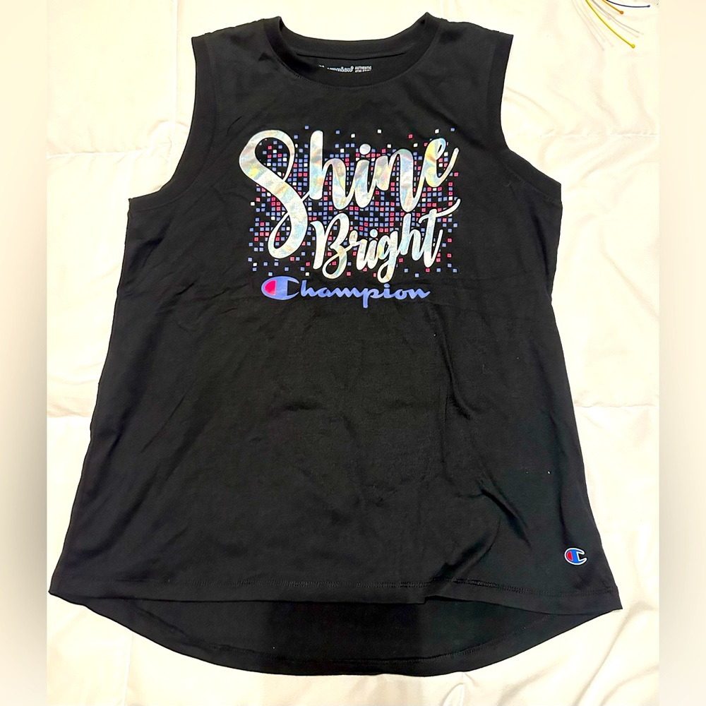Girls Champion t shirt size14/16